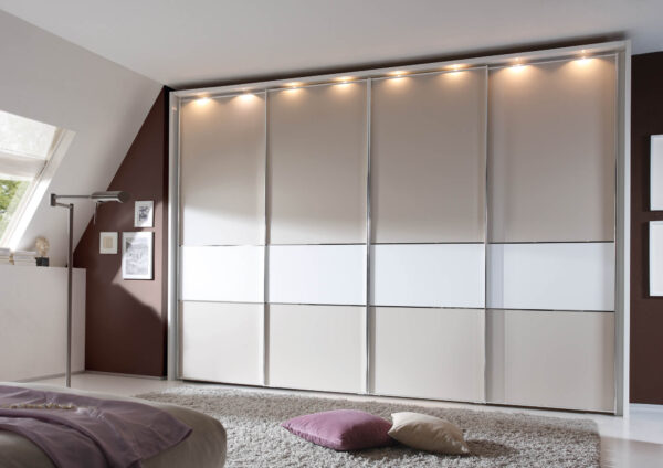 Foto 12 KS offen_cmyk_geschlossen