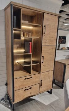 Schrank