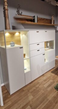 Venjakob Highboard